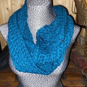 Gorgeous Bold Blur Infinity Scarf